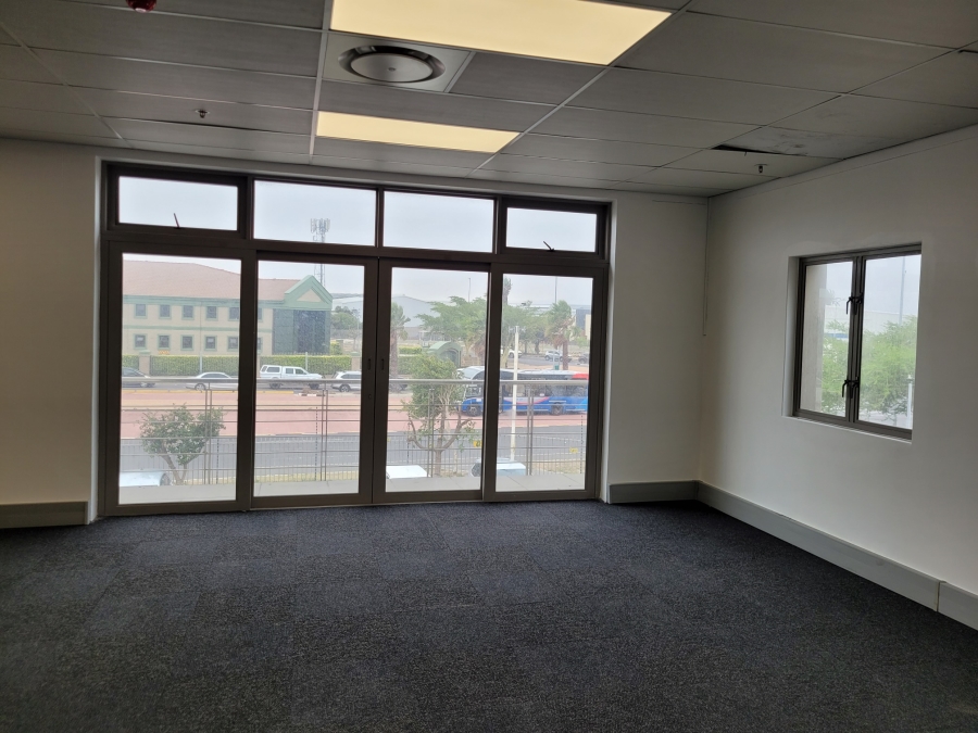 To Let commercial Property for Rent in Montague Gardens Western Cape